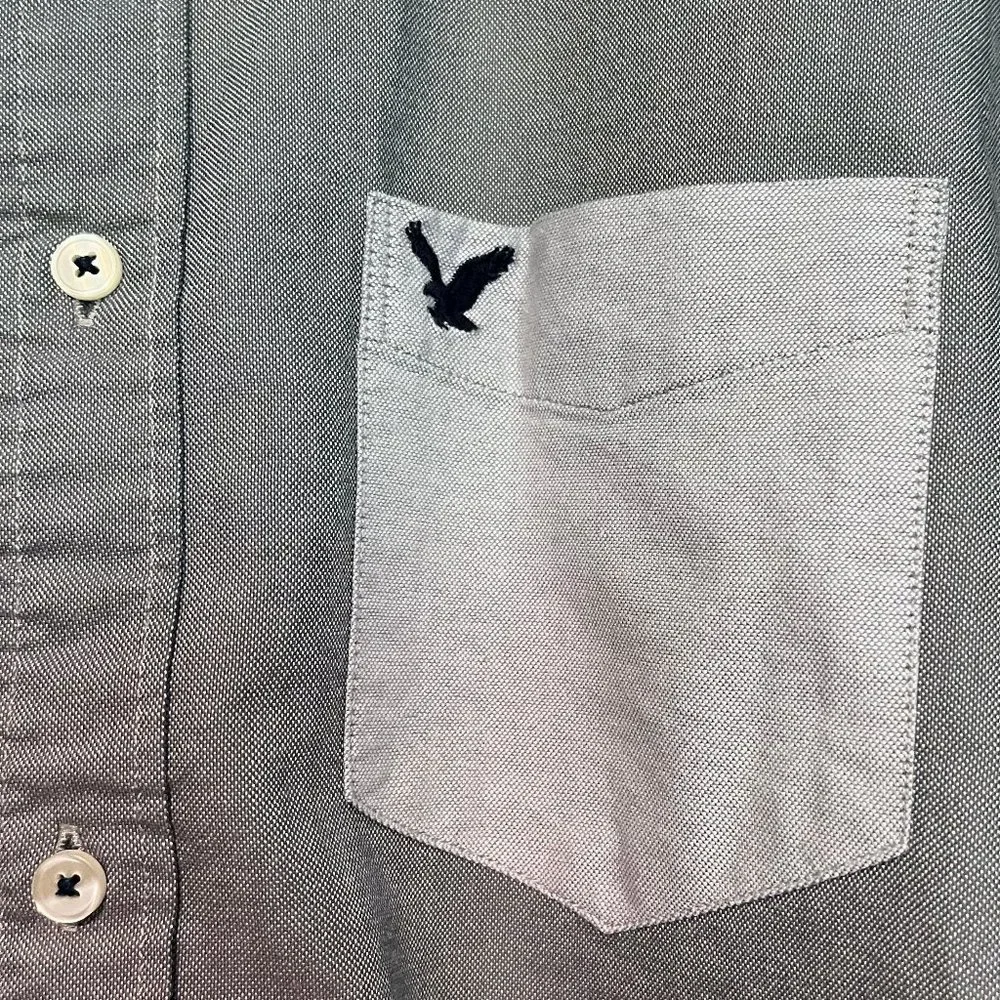 American Eagle Men’s Blue/Grey Color Block Shirt